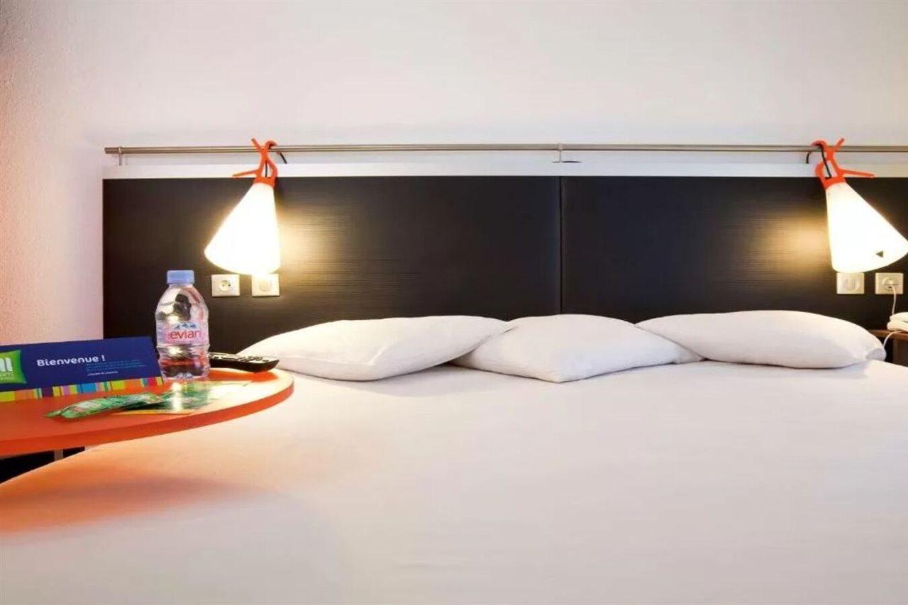 Hotel Ibis Styles Paris Republique Le Marais Exterior foto
