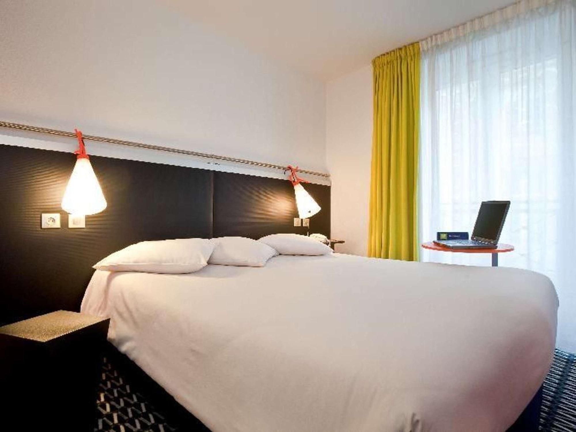 Hotel Ibis Styles Paris Republique Le Marais Exterior foto