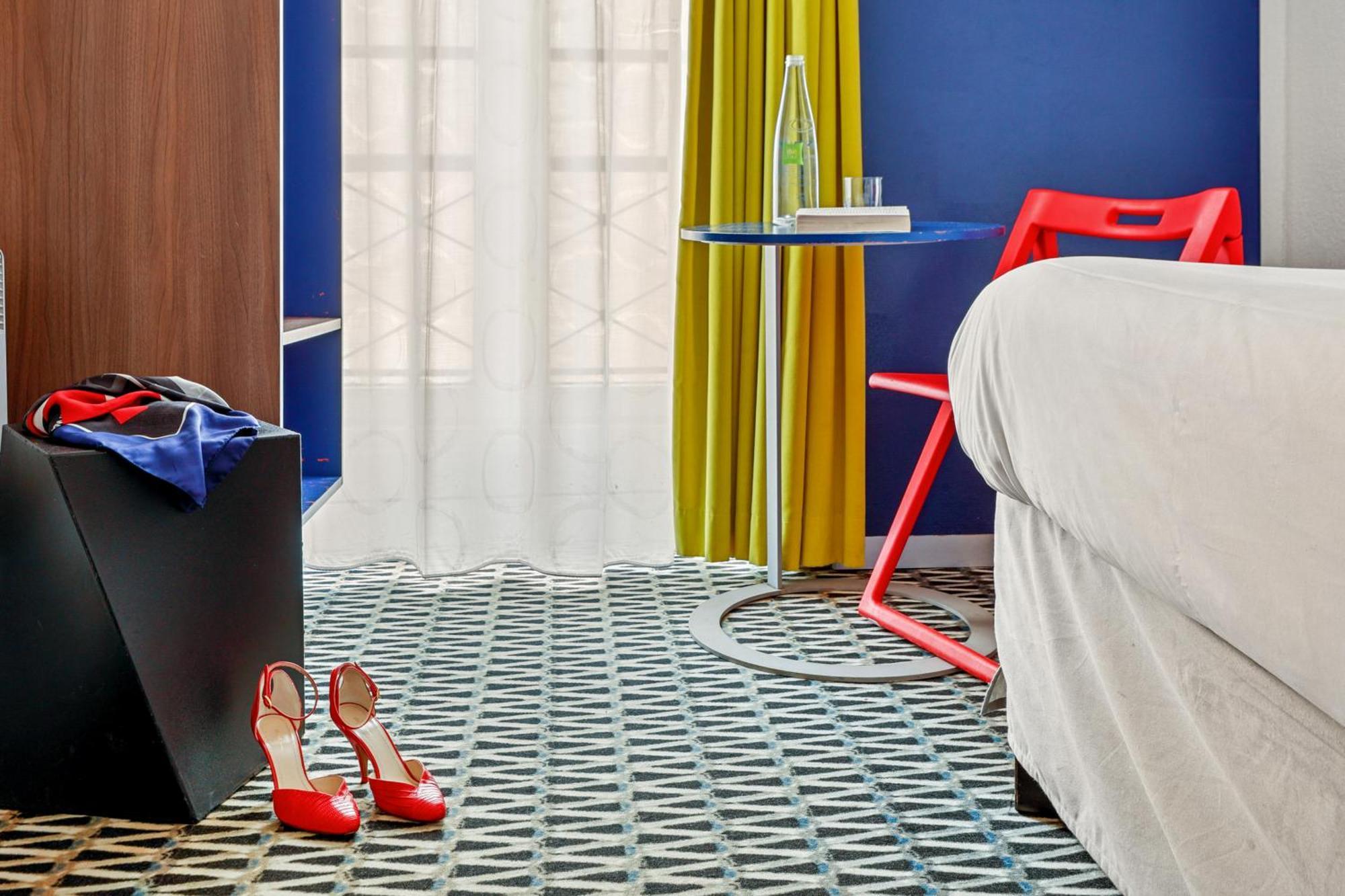 Hotel Ibis Styles Paris Republique Le Marais Exterior foto